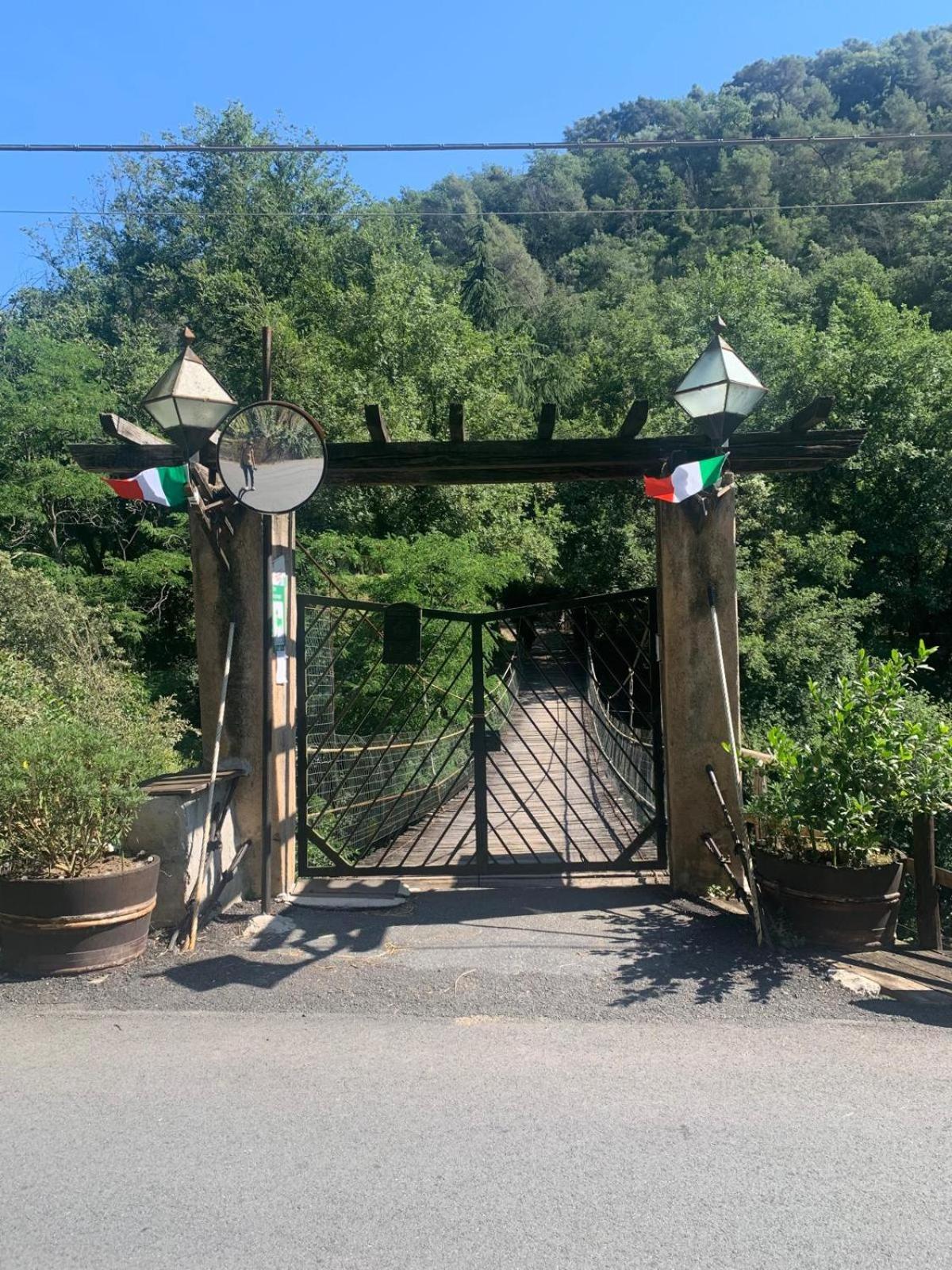 Agricamping Ponteraggio N.1 Ξενοδοχείο Dolceacqua Εξωτερικό φωτογραφία